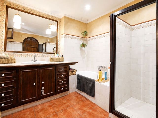 3 sypialnia Apartament na sprzedaż w Blanes - 399 000 € (Ref: 9797756)