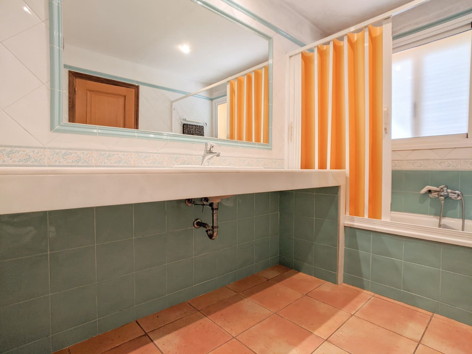 7 quarto Moradia para venda em Blanes com piscina garagem - 749 000 € (Ref: 9805258)