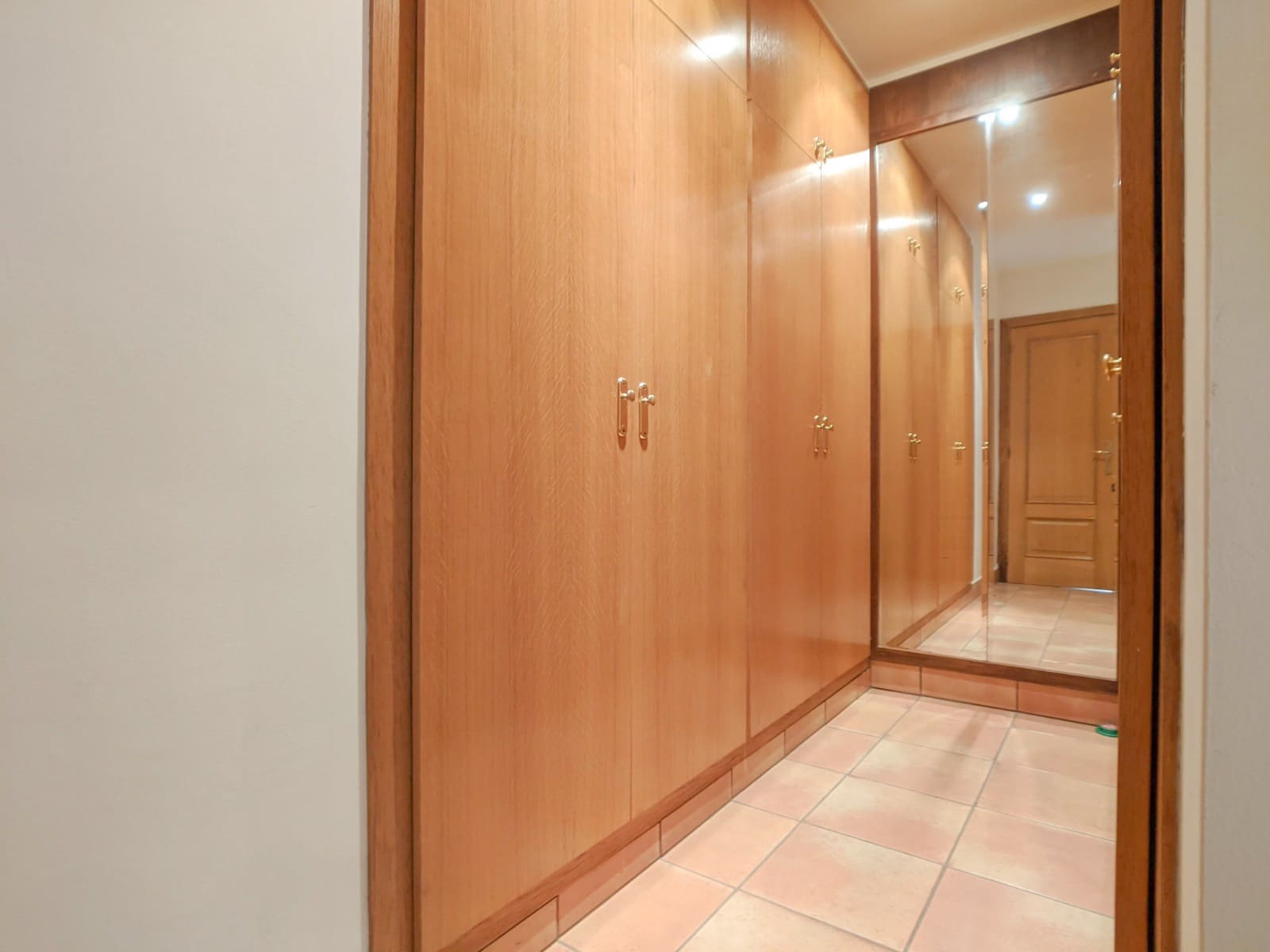 7 quarto Moradia para venda em Blanes com piscina garagem - 749 000 € (Ref: 9805258)