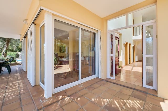 7 quarto Moradia para venda em Blanes com piscina garagem - 749 000 € (Ref: 9805258)