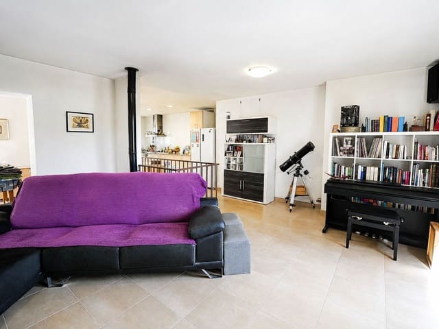 3 chambre Villa/Maison à vendre à Blanes - 235 000 € (Ref: 9829450)