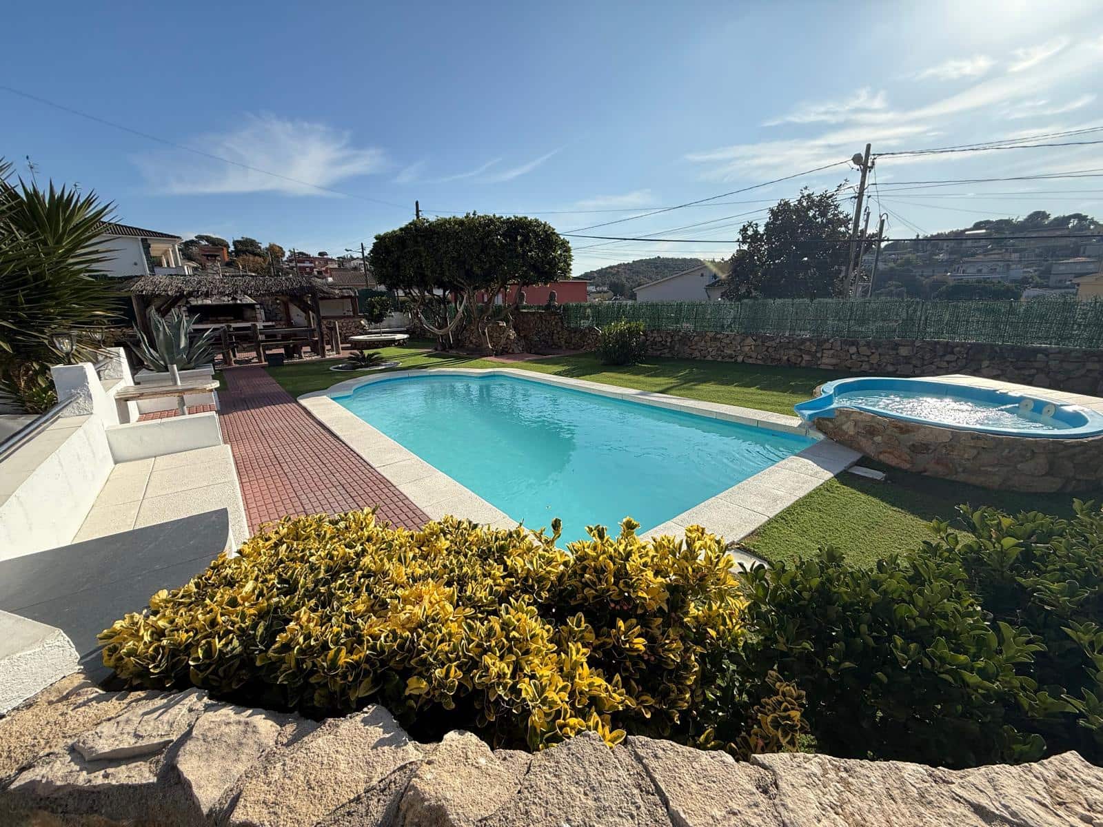6 soveværelse Villa til salg i Macanet de la Selva med swimmingpool garage - € 465.000 (Ref: 9850302)
