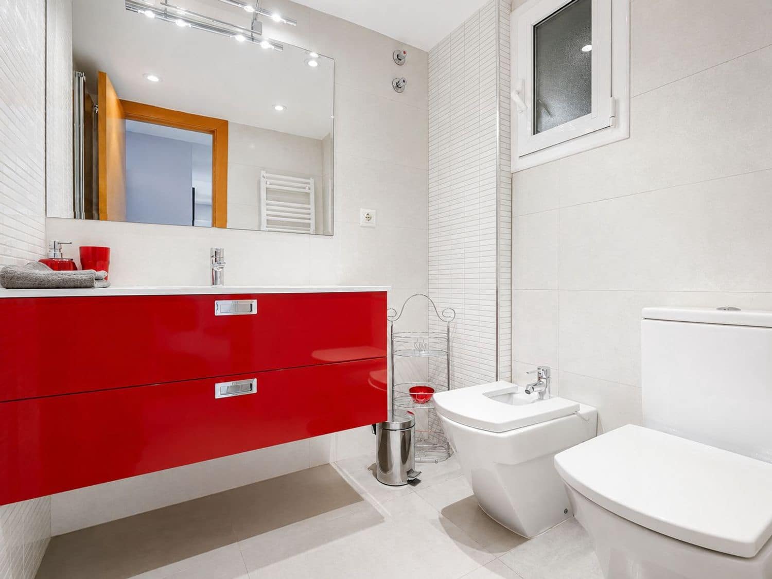 2 bedroom Apartment for sale in Blanes with pool garage - € 385,000 (Ref: 9861164)
