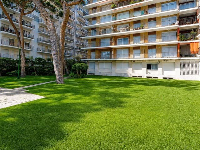 2 quarto Apartamento para venda em Blanes com piscina garagem - 385 000 € (Ref: 9861164)