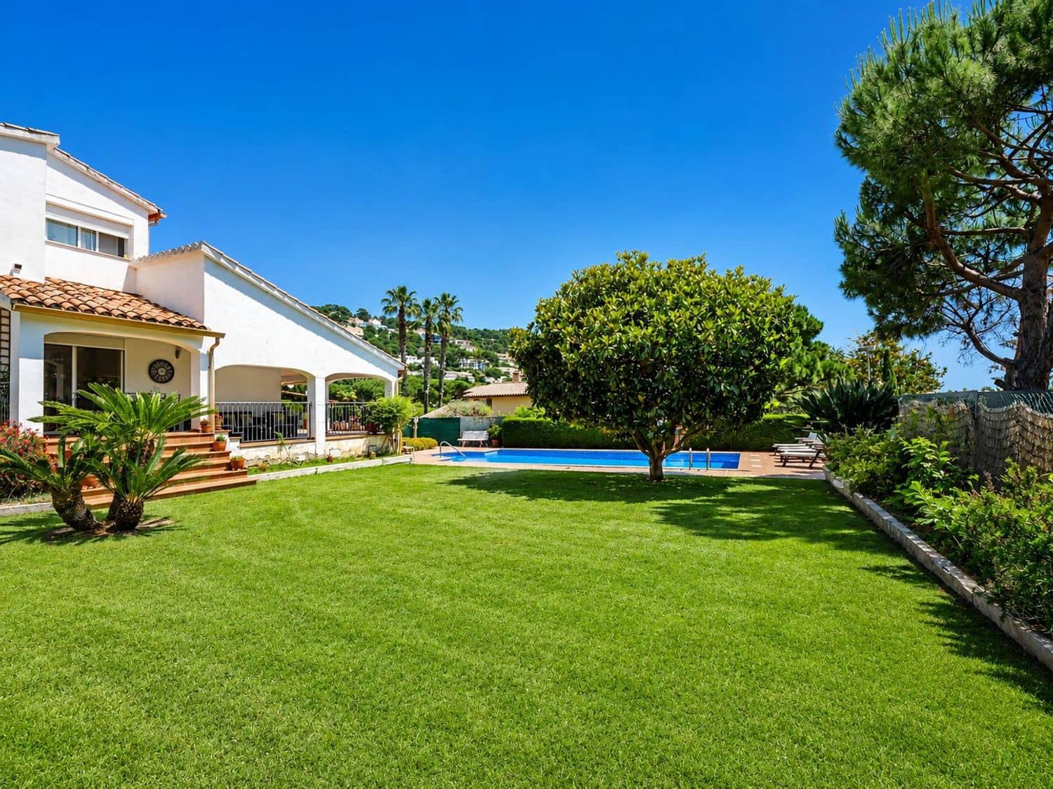 6 soverom Villa til salgs i Blanes med svømmebasseng garasje - € 1 400 000 (Ref: 9883406)