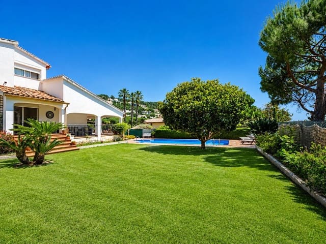 6 soverom Villa til salgs i Blanes med svømmebasseng garasje - € 1 400 000 (Ref: 9883406)