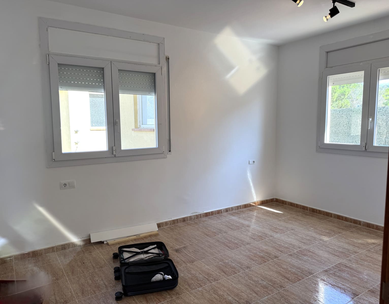 4 bedroom Villa for sale in Lloret de Mar with pool garage - € 440,000 (Ref: 9894899)
