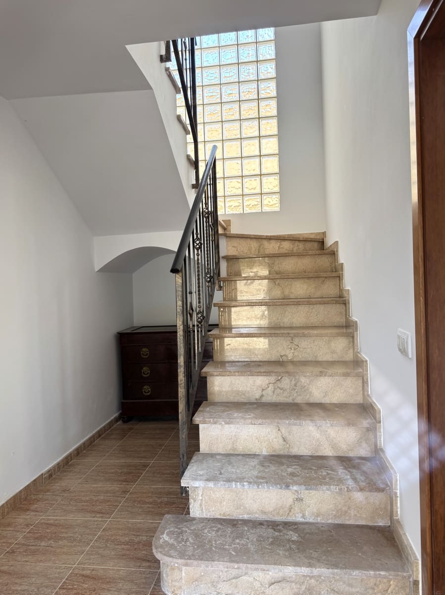 4 bedroom Villa for sale in Lloret de Mar with pool garage - € 440,000 (Ref: 9894899)
