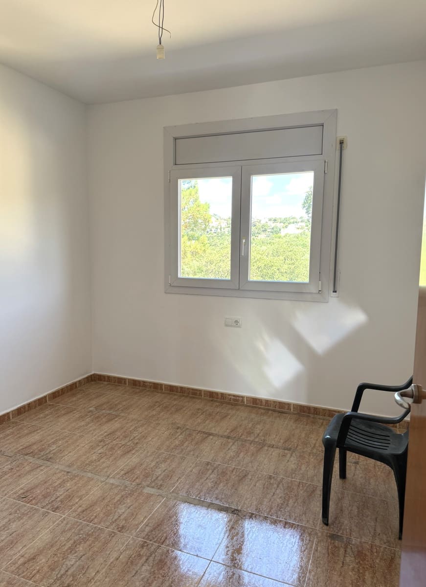 4 bedroom Villa for sale in Lloret de Mar with pool garage - € 440,000 (Ref: 9894899)