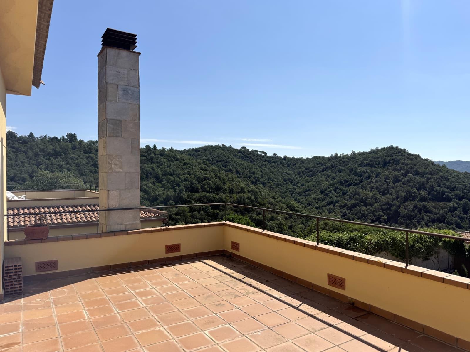 4 bedroom Villa for sale in Lloret de Mar with pool garage - € 440,000 (Ref: 9894899)
