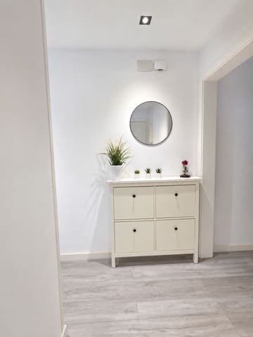 Apartamento de 3 habitaciones en Blanes en venta - 240.000 € (Ref: 9895235)