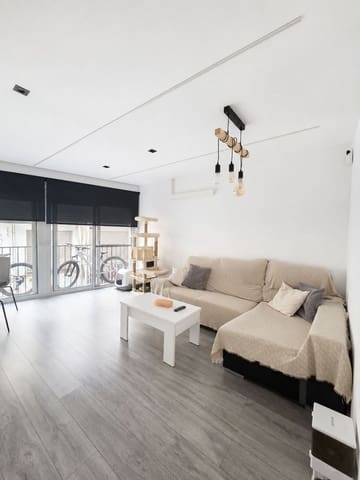Apartamento de 3 habitaciones en Blanes en venta - 240.000 € (Ref: 9895235)