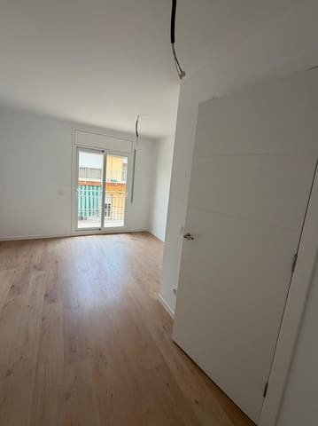 3 quarto Apartamento para venda em Blanes - 228 000 € (Ref: 9902069)