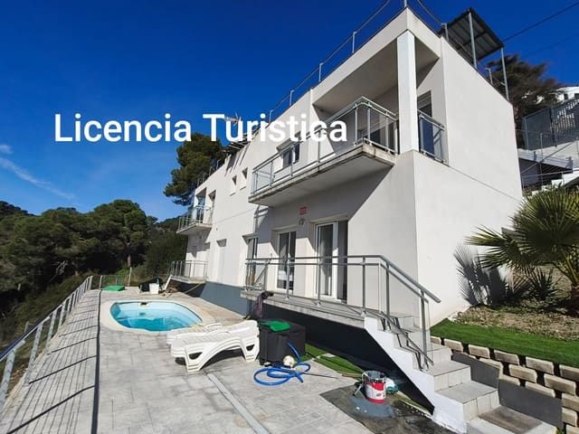 3 chambre Villa/Maison Semi-Mitoyenne à vendre à Santa Susanna avec piscine garage - 360 000 € (Ref: 9954551)