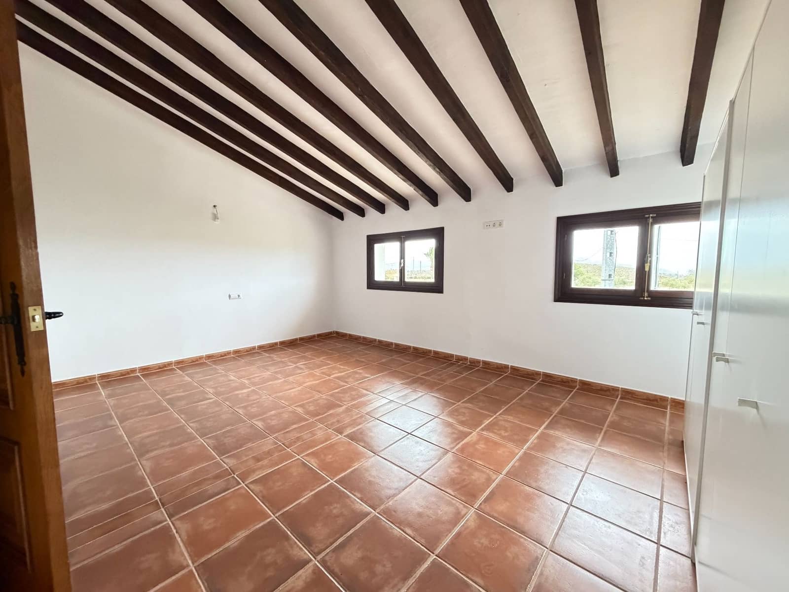 Chalet de 5 habitaciones en Barinas en venta con piscina garaje - 472.000 € (Ref: 10173147)