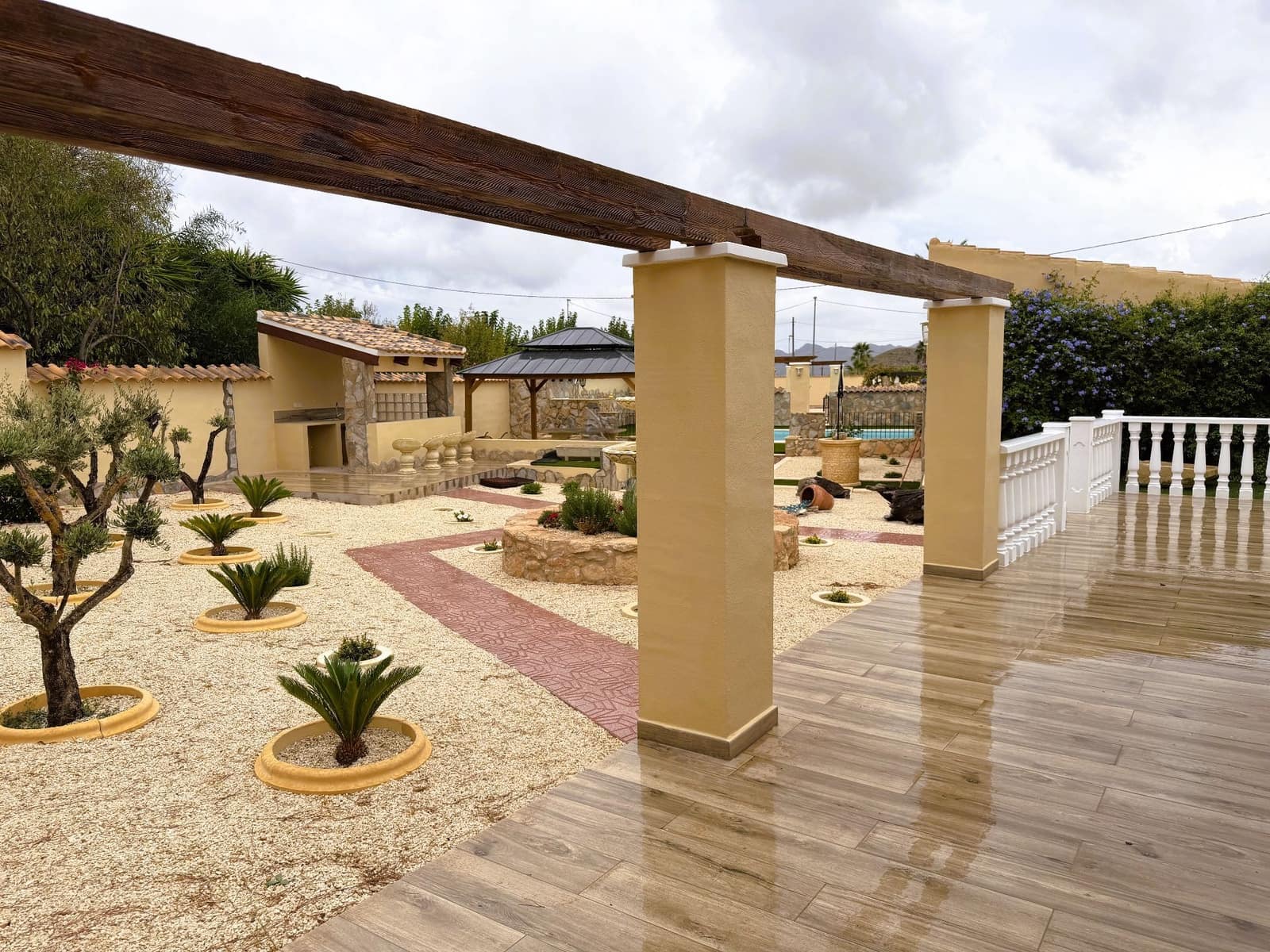 Chalet de 5 habitaciones en Barinas en venta con piscina garaje - 472.000 € (Ref: 10173147)