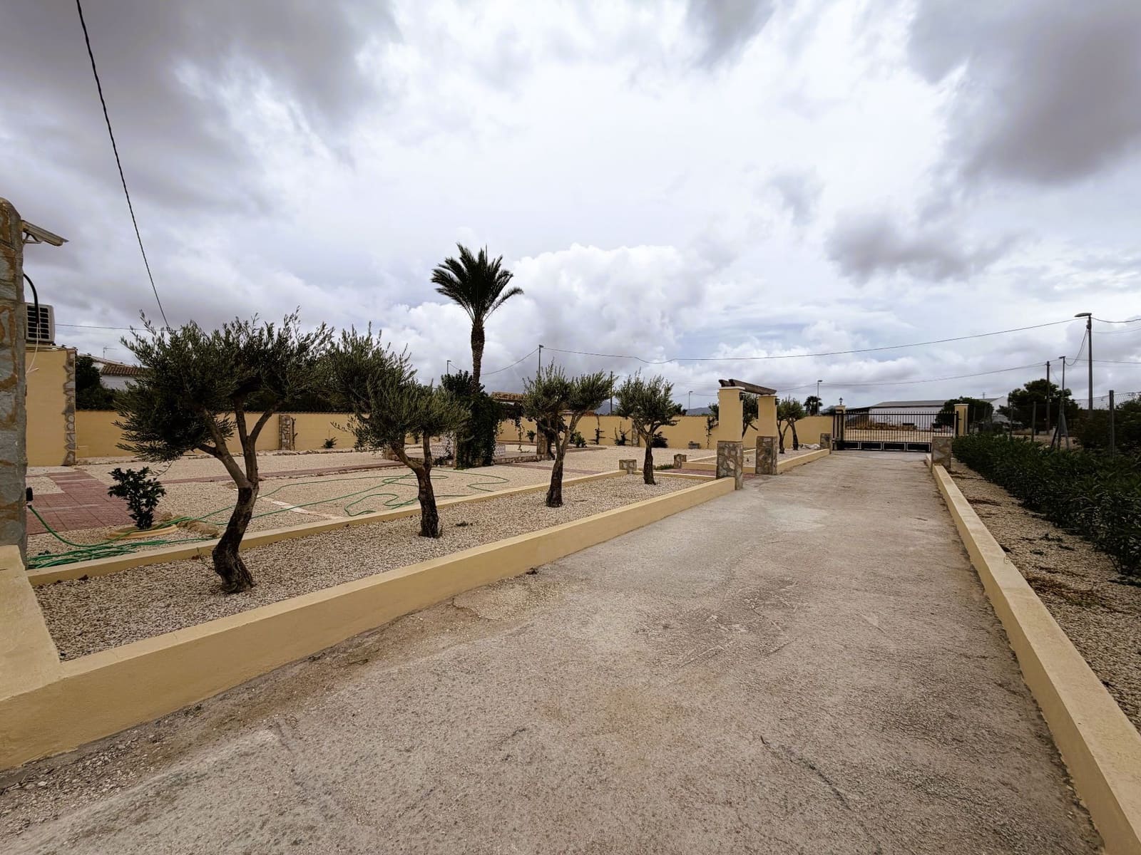 Chalet de 5 habitaciones en Barinas en venta con piscina garaje - 472.000 € (Ref: 10173147)
