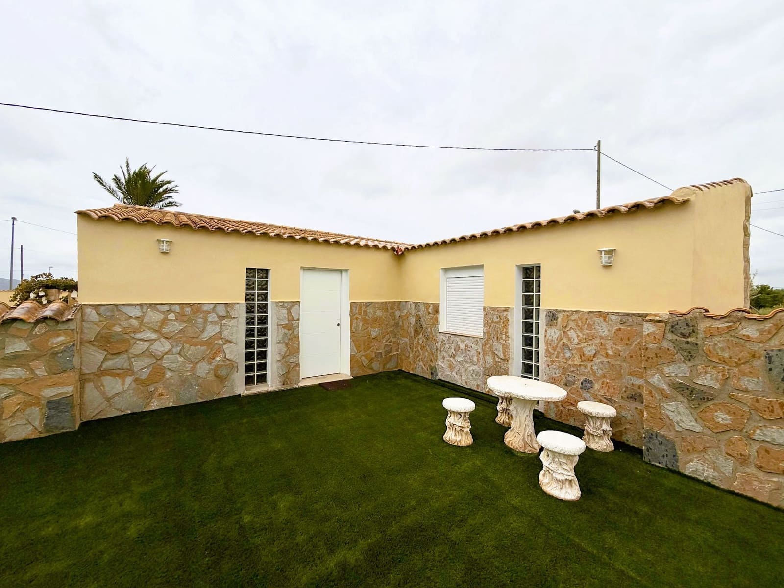 Chalet de 5 habitaciones en Barinas en venta con piscina garaje - 472.000 € (Ref: 10173147)