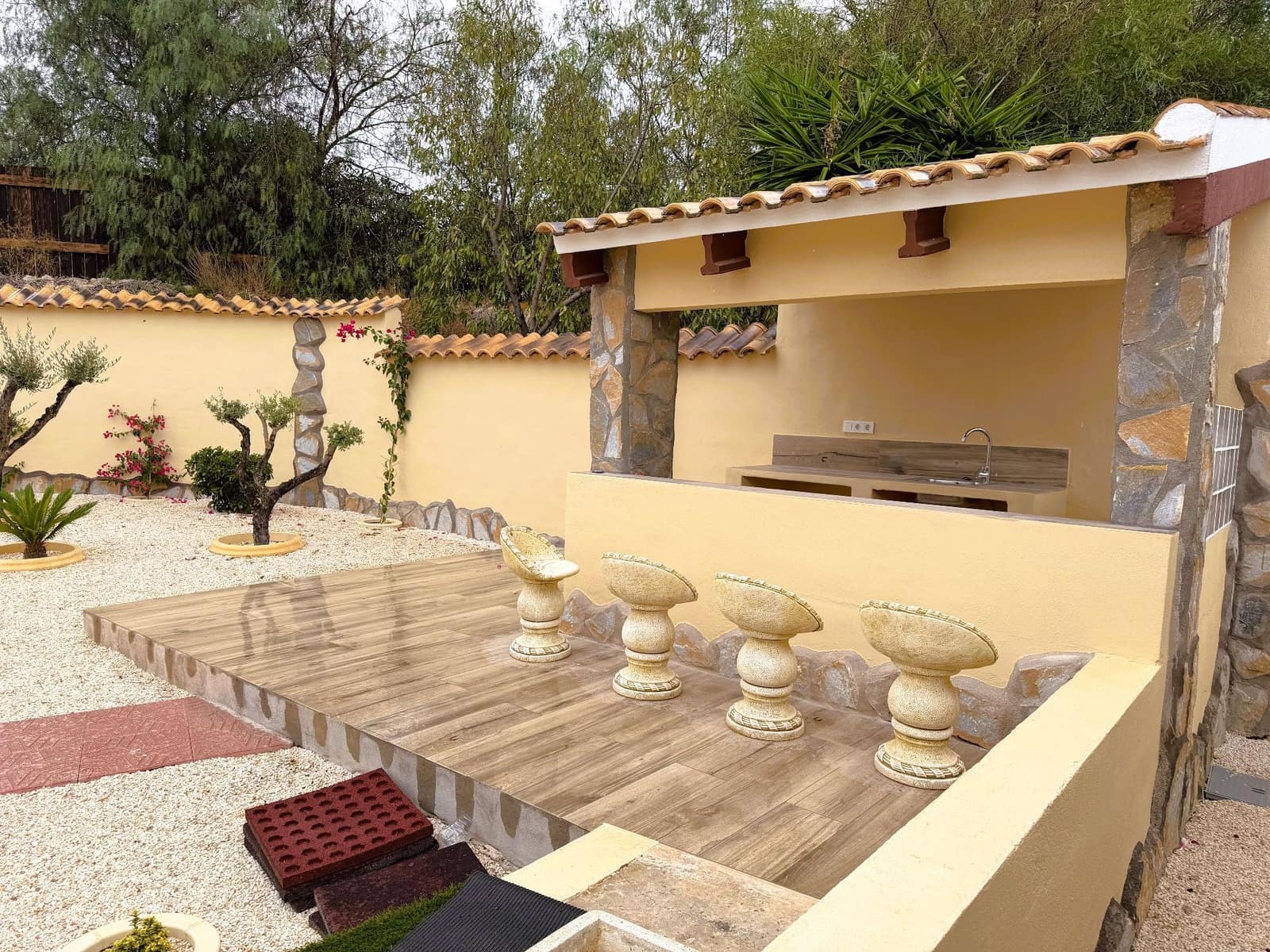 Chalet de 5 habitaciones en Barinas en venta con piscina garaje - 472.000 € (Ref: 10173147)
