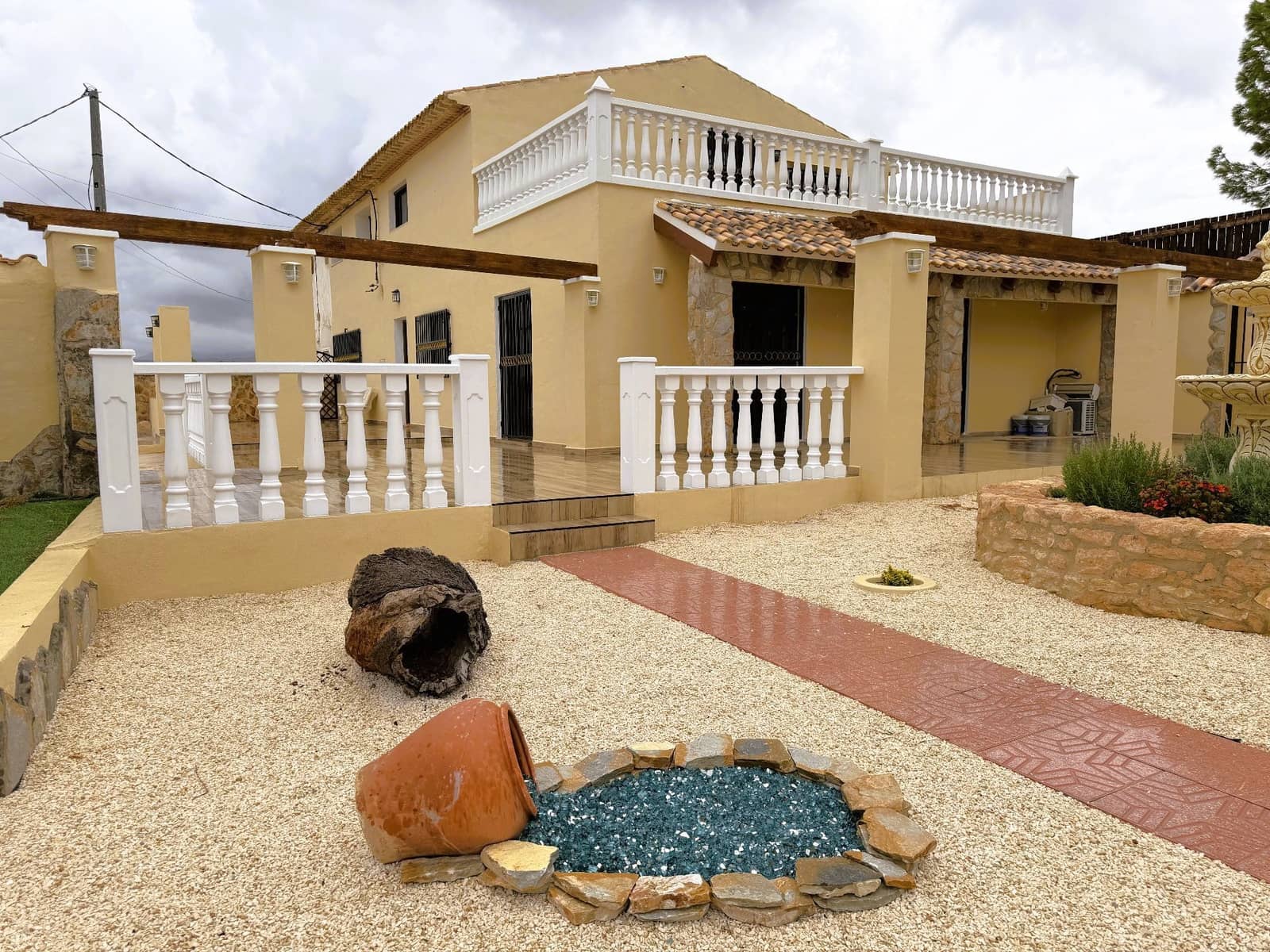 Chalet de 5 habitaciones en Barinas en venta con piscina garaje - 472.000 € (Ref: 10173147)