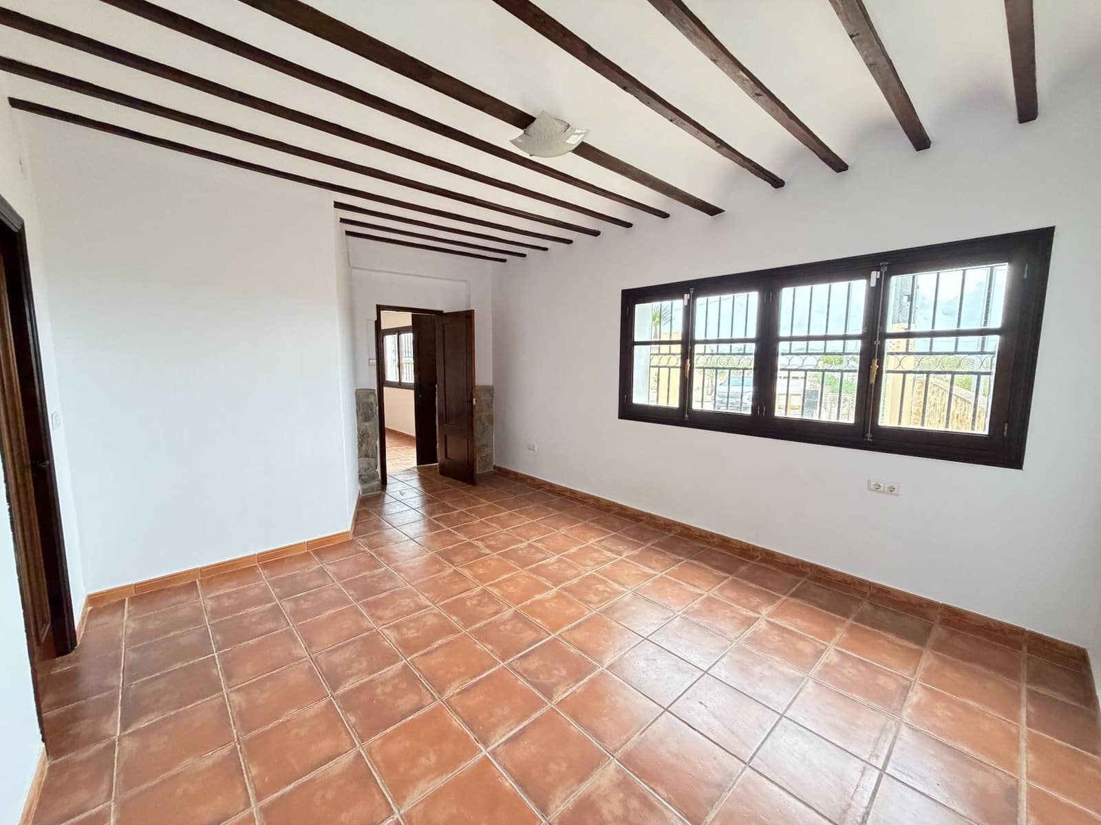 Chalet de 5 habitaciones en Barinas en venta con piscina garaje - 472.000 € (Ref: 10173147)