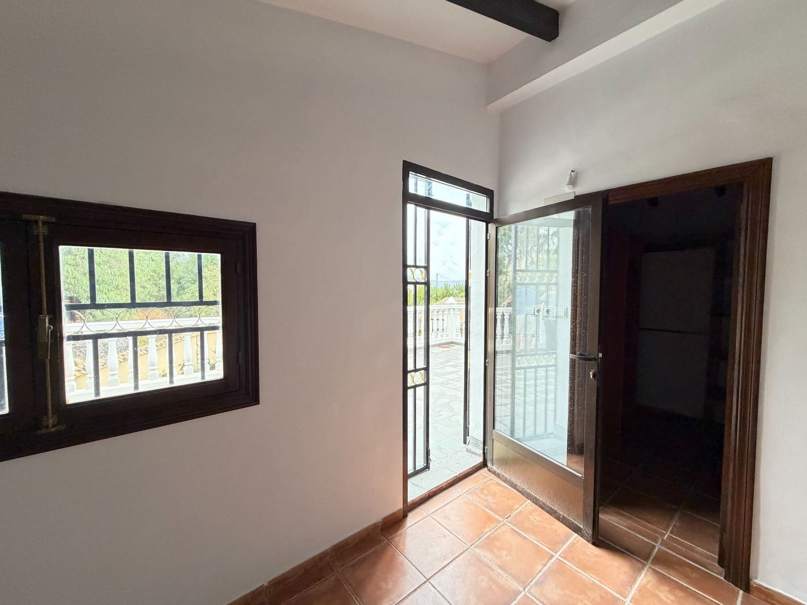 Chalet de 5 habitaciones en Barinas en venta con piscina garaje - 472.000 € (Ref: 10173147)