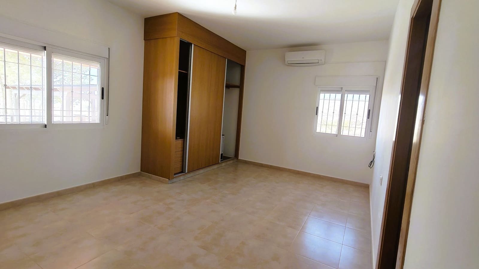 3 bedroom Villa for sale in Abanilla with pool - € 297,000 (Ref: 8863573)