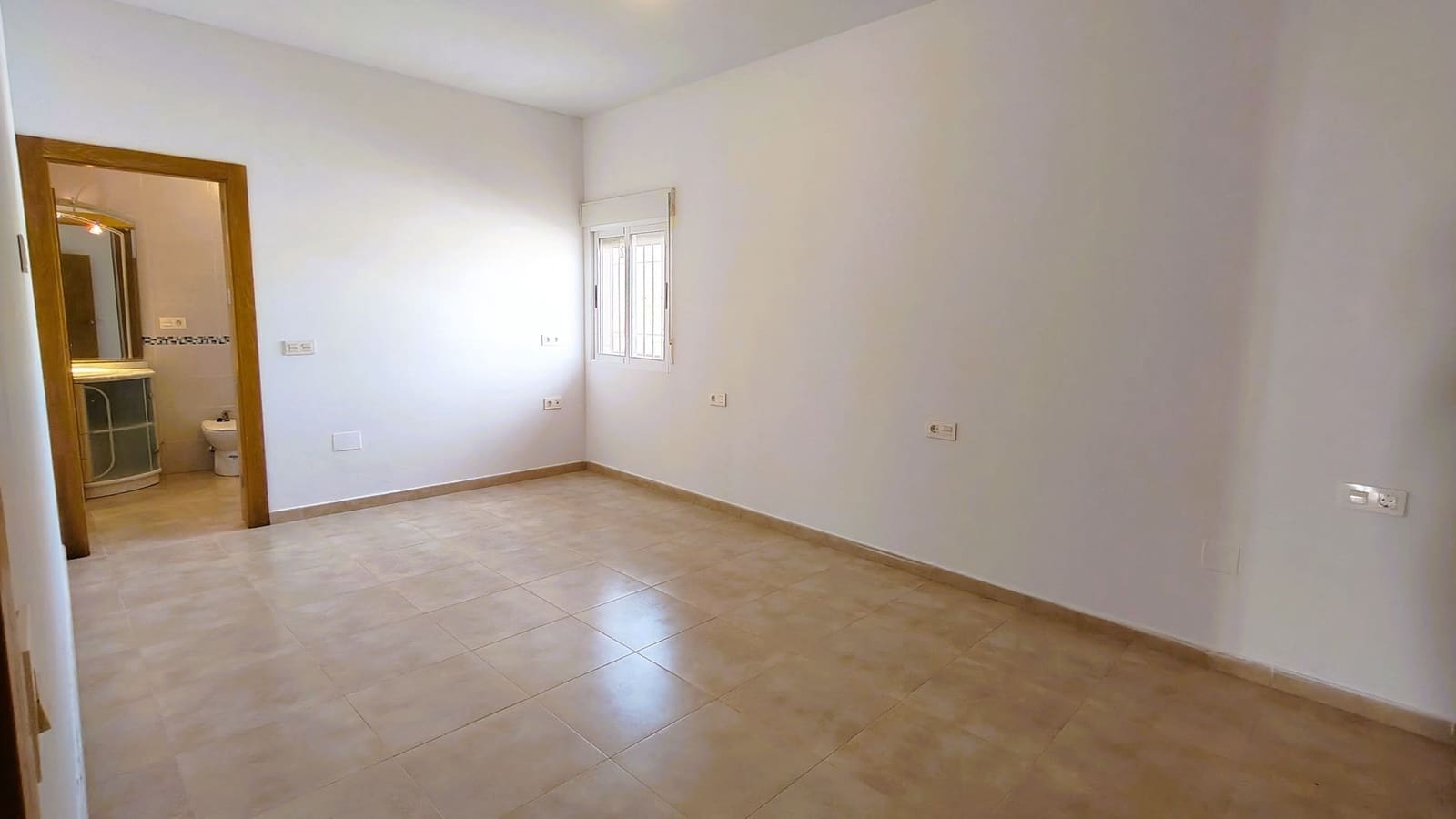 3 bedroom Villa for sale in Abanilla with pool - € 297,000 (Ref: 8863573)