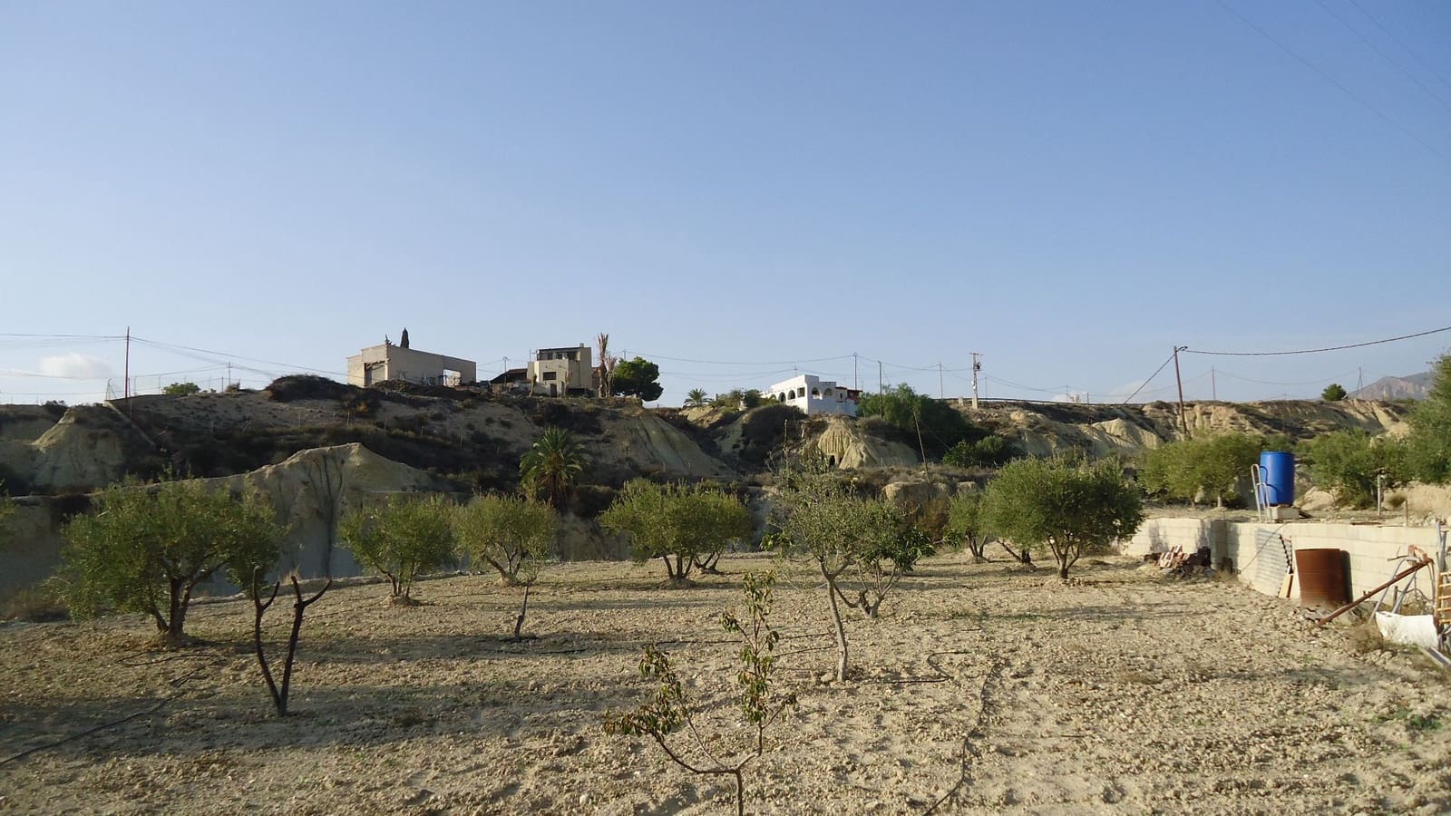 3 bedroom Villa for sale in Abanilla - € 79,900 (Ref: 8863576)