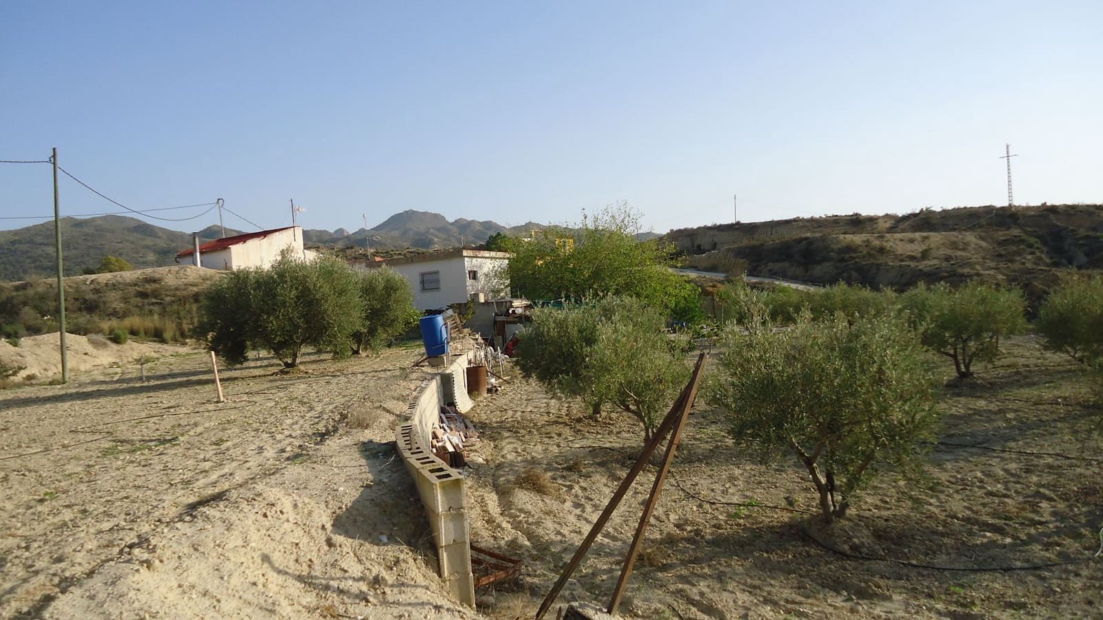 3 bedroom Villa for sale in Abanilla - € 79,900 (Ref: 8863576)