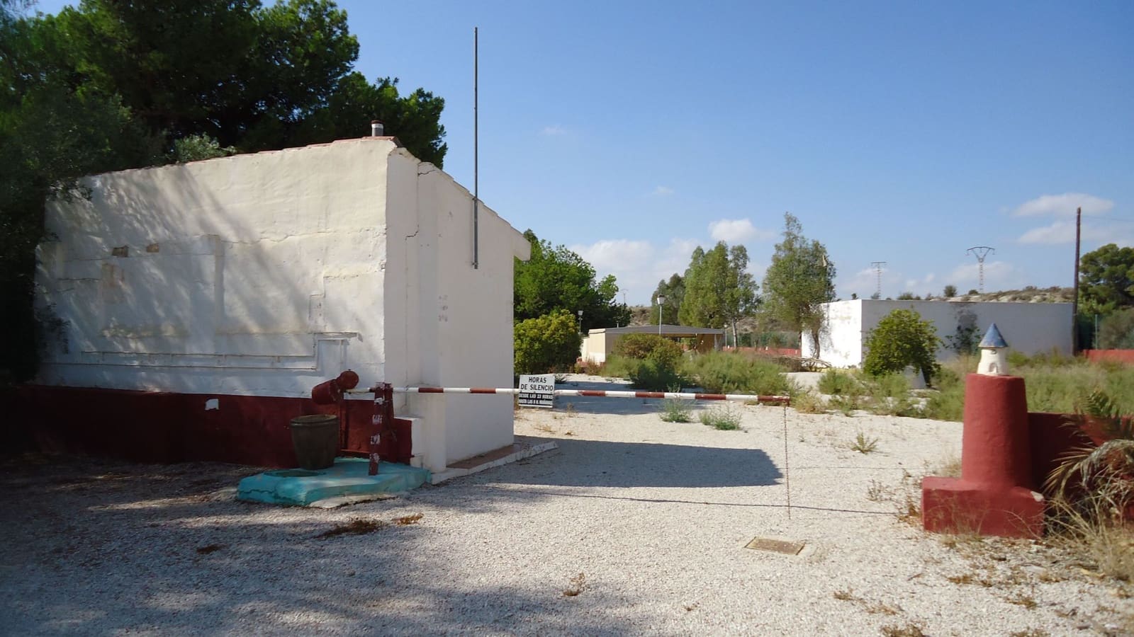 8 bedroom Villa for sale in Fortuna - € 1,300,000 (Ref: 8863578)