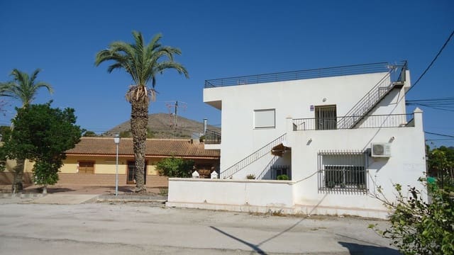 8 Zimmer Villa zu verkaufen in Fortuna - 1.300.000 € (Ref: 8863578)