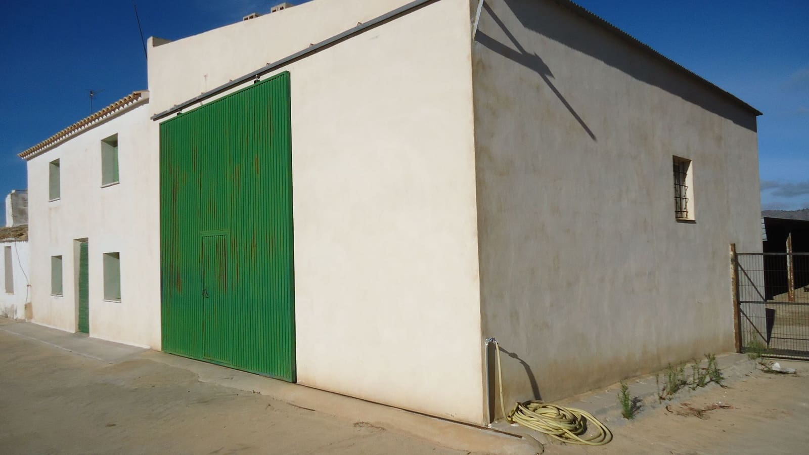 6 chambre Villa/Maison à vendre à Yecla - 149 900 € (Ref: 8863579)