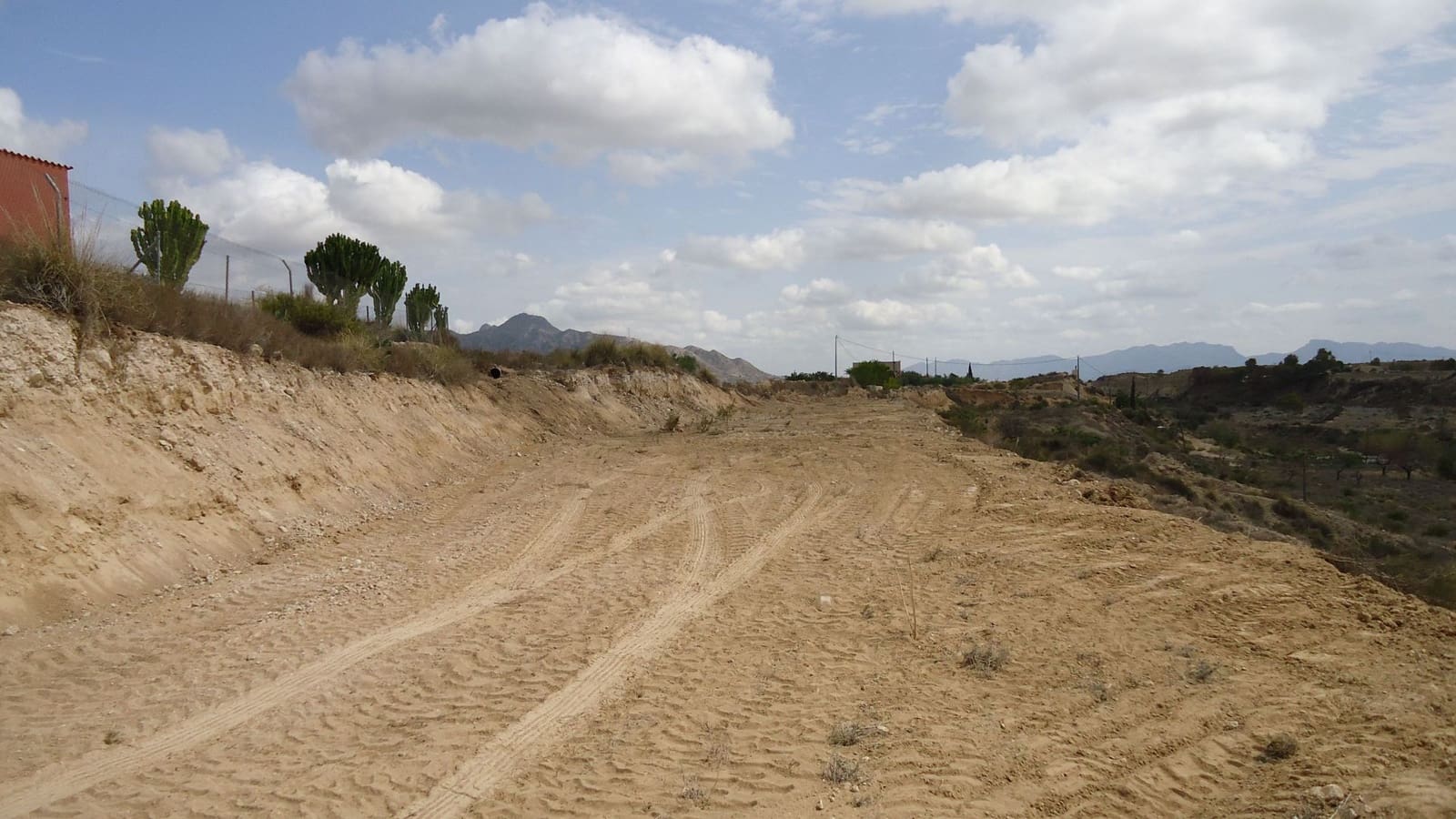 Finca/Landhuis te koop in Mahoya - € 14.900 (Ref: 8863585)