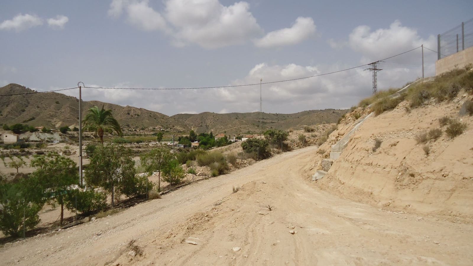 Finca/Landhuis te koop in Mahoya - € 14.900 (Ref: 8863585)