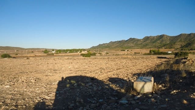 Finca/Herregård til salgs i Yecla - € 12 000 (Ref: 8863589)