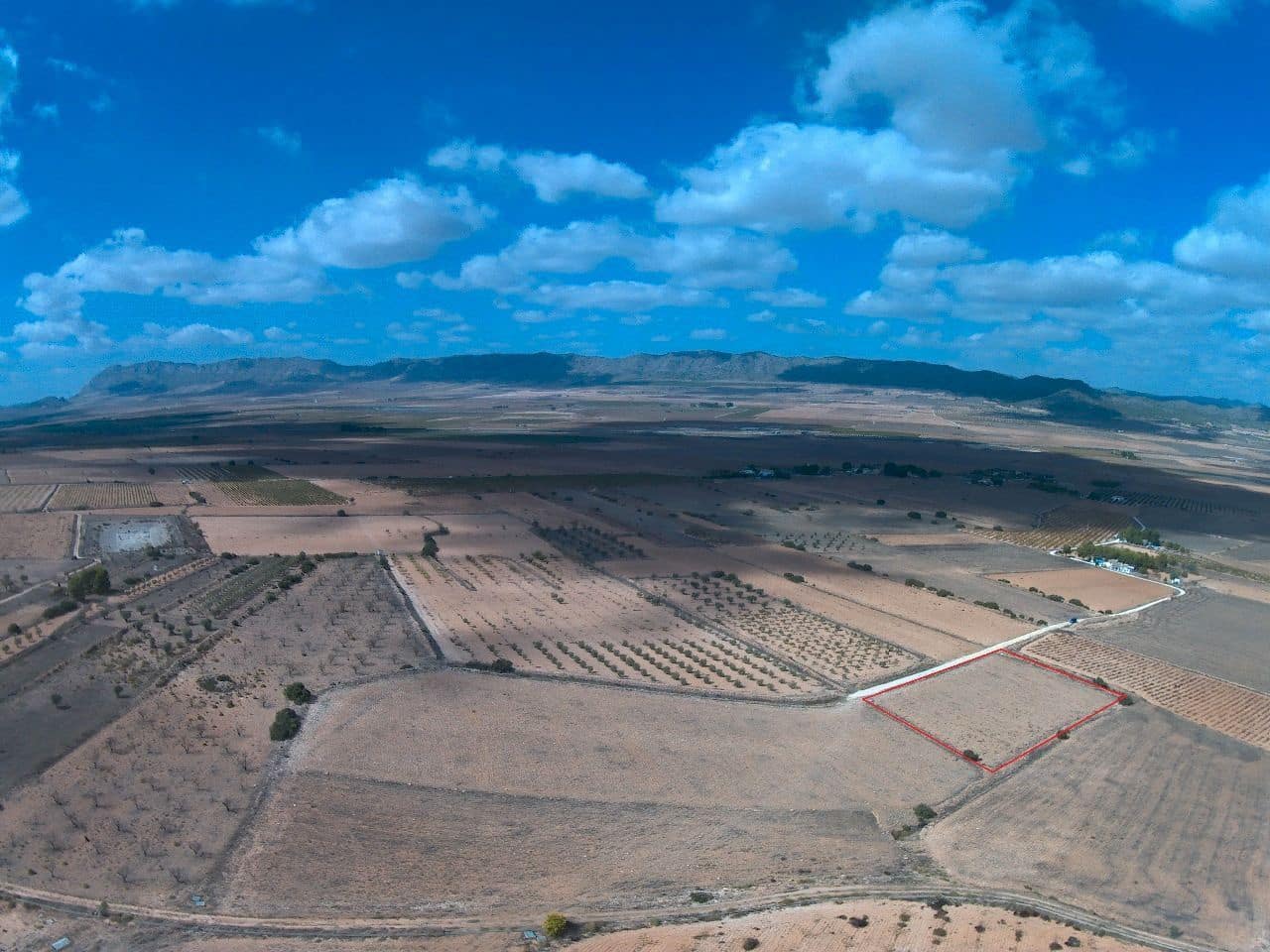 Finca/Country House for sale in Yecla - € 12,000 (Ref: 8863589)