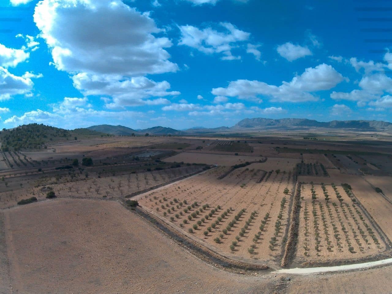 Finca/Country House for sale in Yecla - € 12,000 (Ref: 8863589)