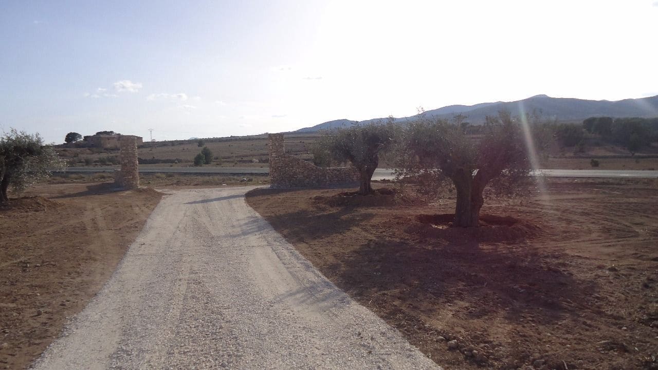 Finca/Country House for sale in Yecla - € 620,000 (Ref: 8863592)