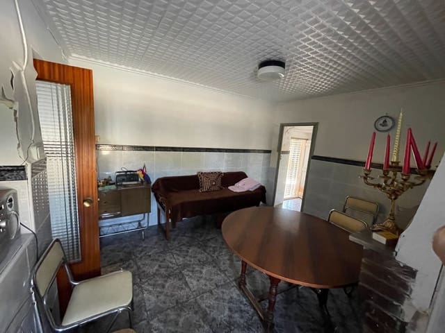 5 slaapkamer Villa te koop in Jumilla - € 87.900 (Ref: 8863620)