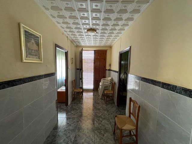 5 slaapkamer Villa te koop in Jumilla - € 87.900 (Ref: 8863620)