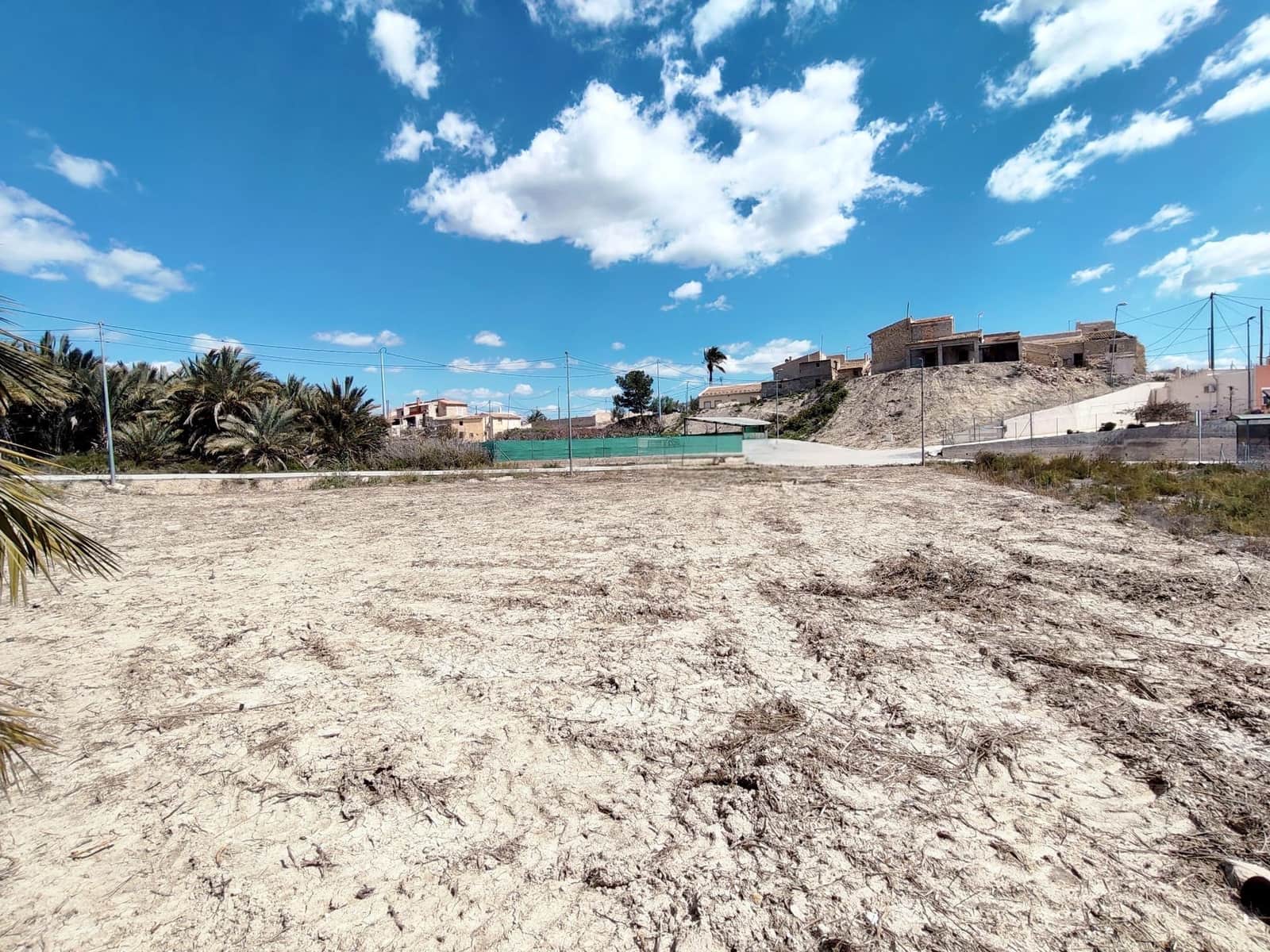 Finca/Landehus til salg i Mahoya - € 19.900 (Ref: 8901757)