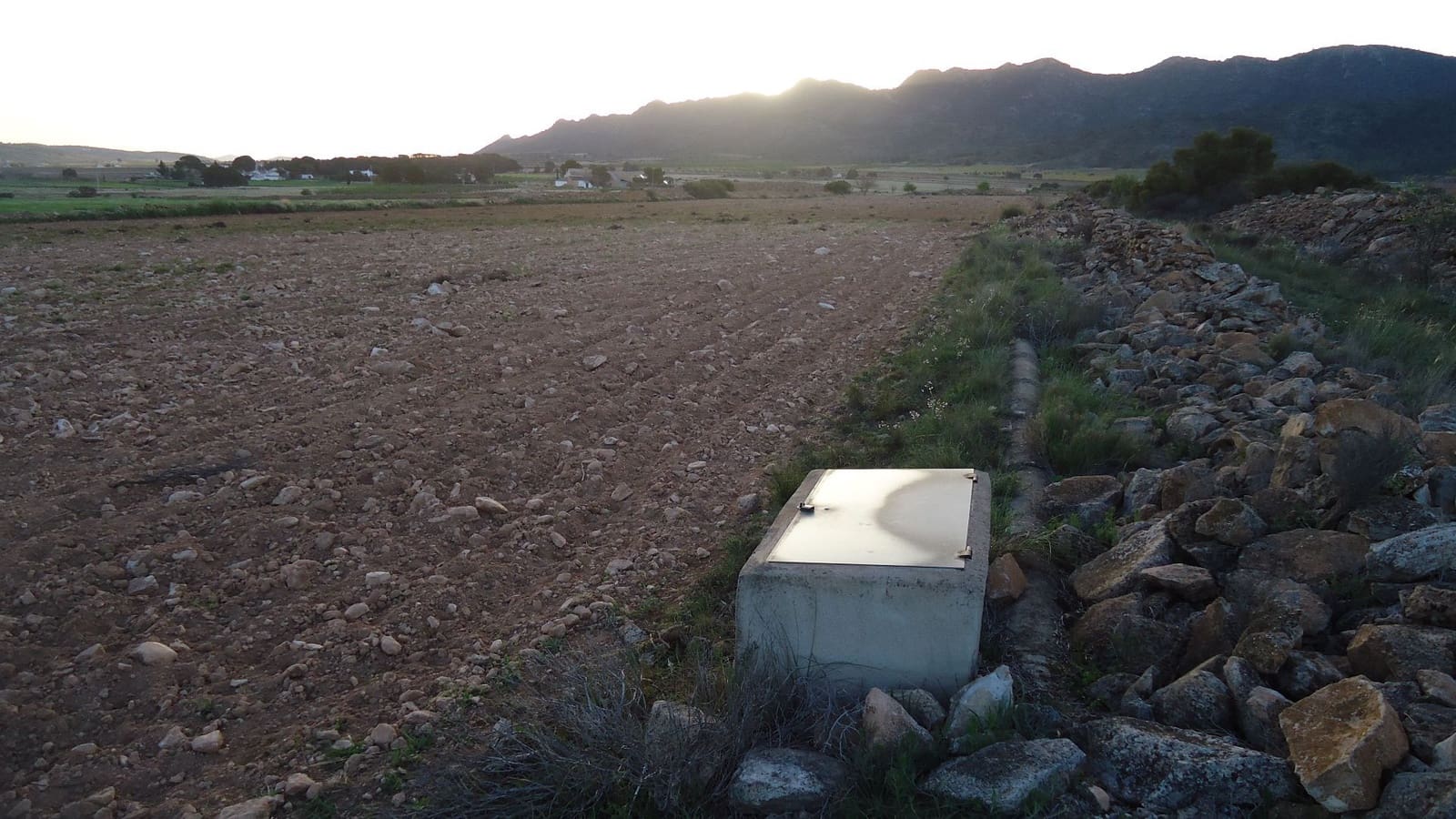 Finca/Herregård til salgs i Yecla - € 23 900 (Ref: 8921035)