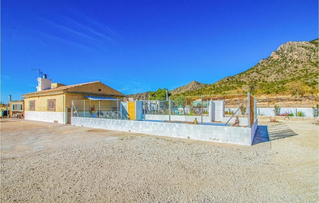 8 slaapkamer Villa te koop in Jumilla - € 316.000 (Ref: 8932060)