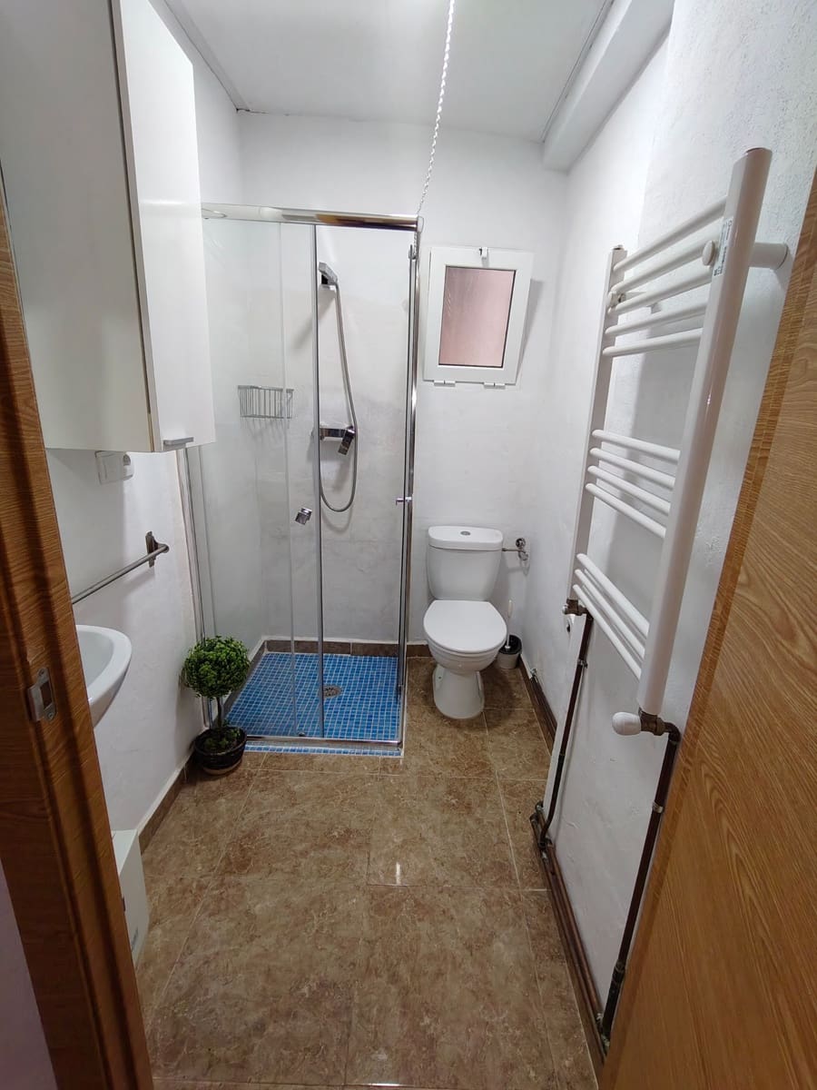 8 slaapkamer Villa te koop in Jumilla - € 316.000 (Ref: 8932060)