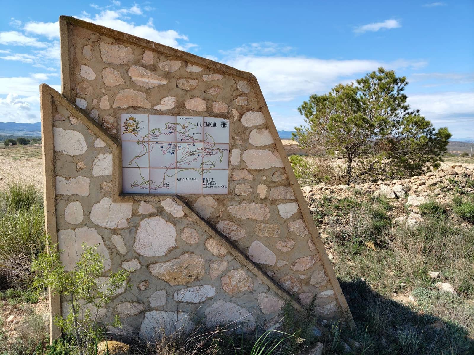 8 slaapkamer Villa te koop in Jumilla - € 316.000 (Ref: 8932060)