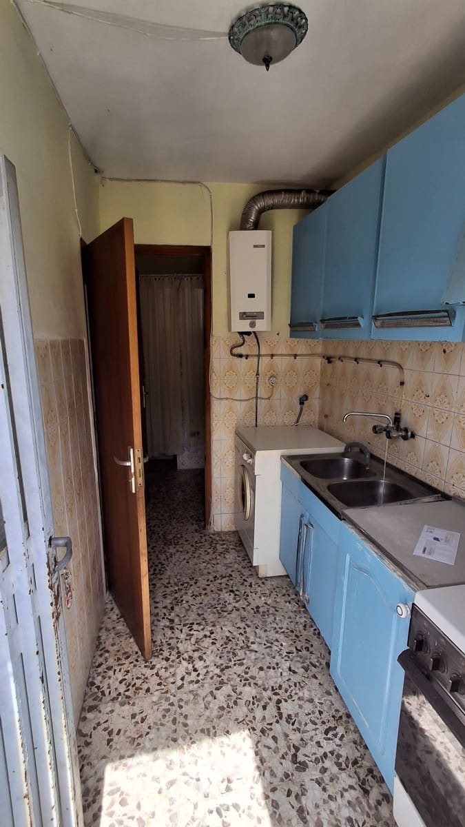 Villa til salg i El Canton - € 84.500 (Ref: 8932061)