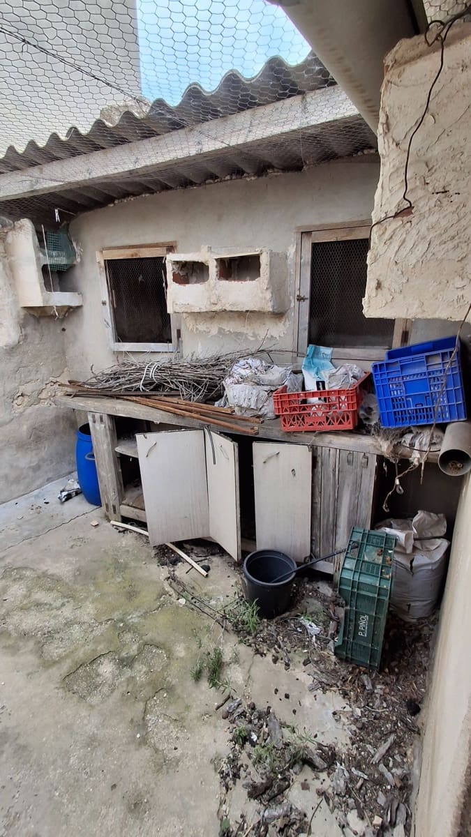 Villa til salg i El Canton - € 84.500 (Ref: 8932061)