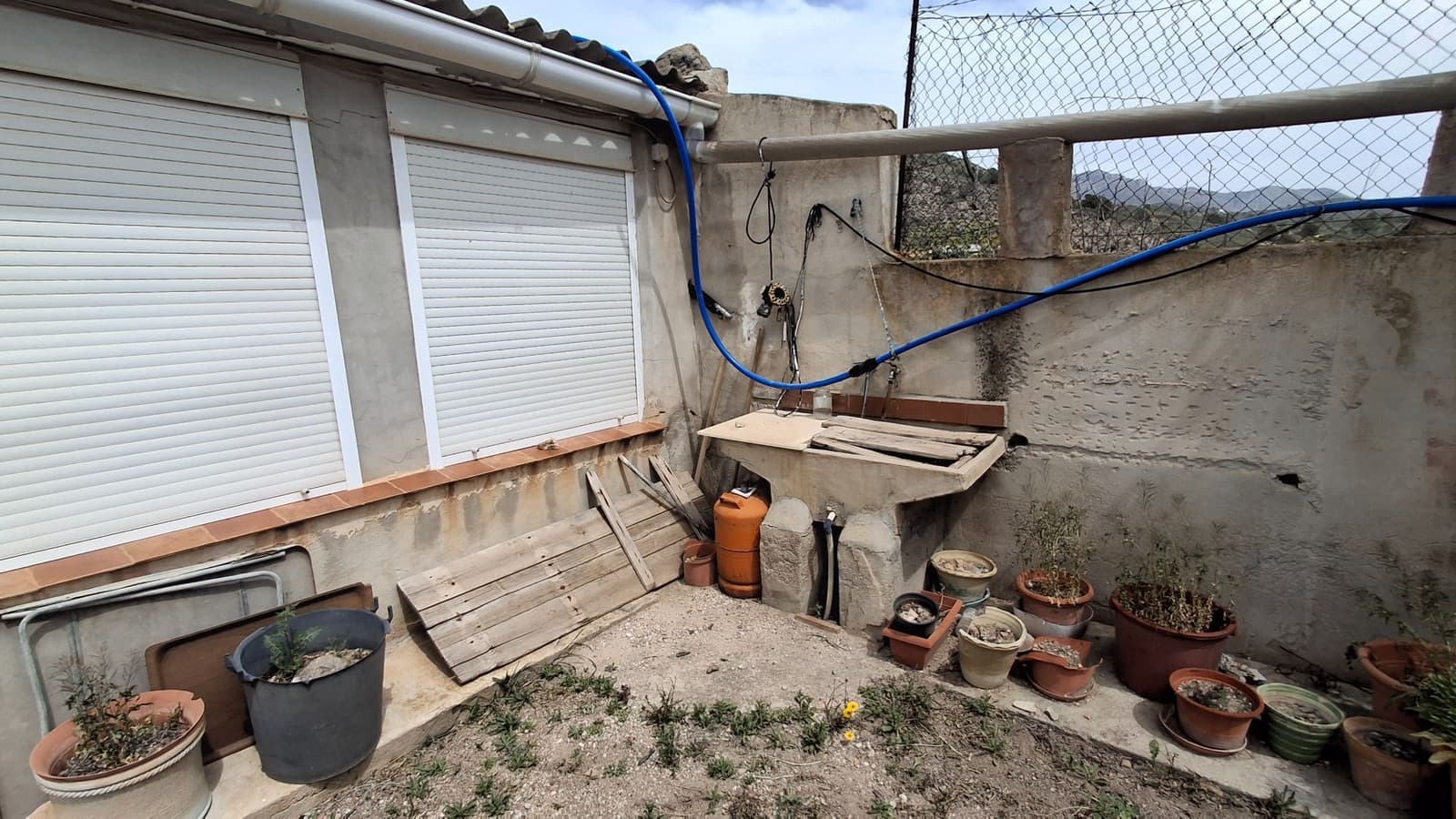 Villa til salg i El Canton - € 84.500 (Ref: 8932061)