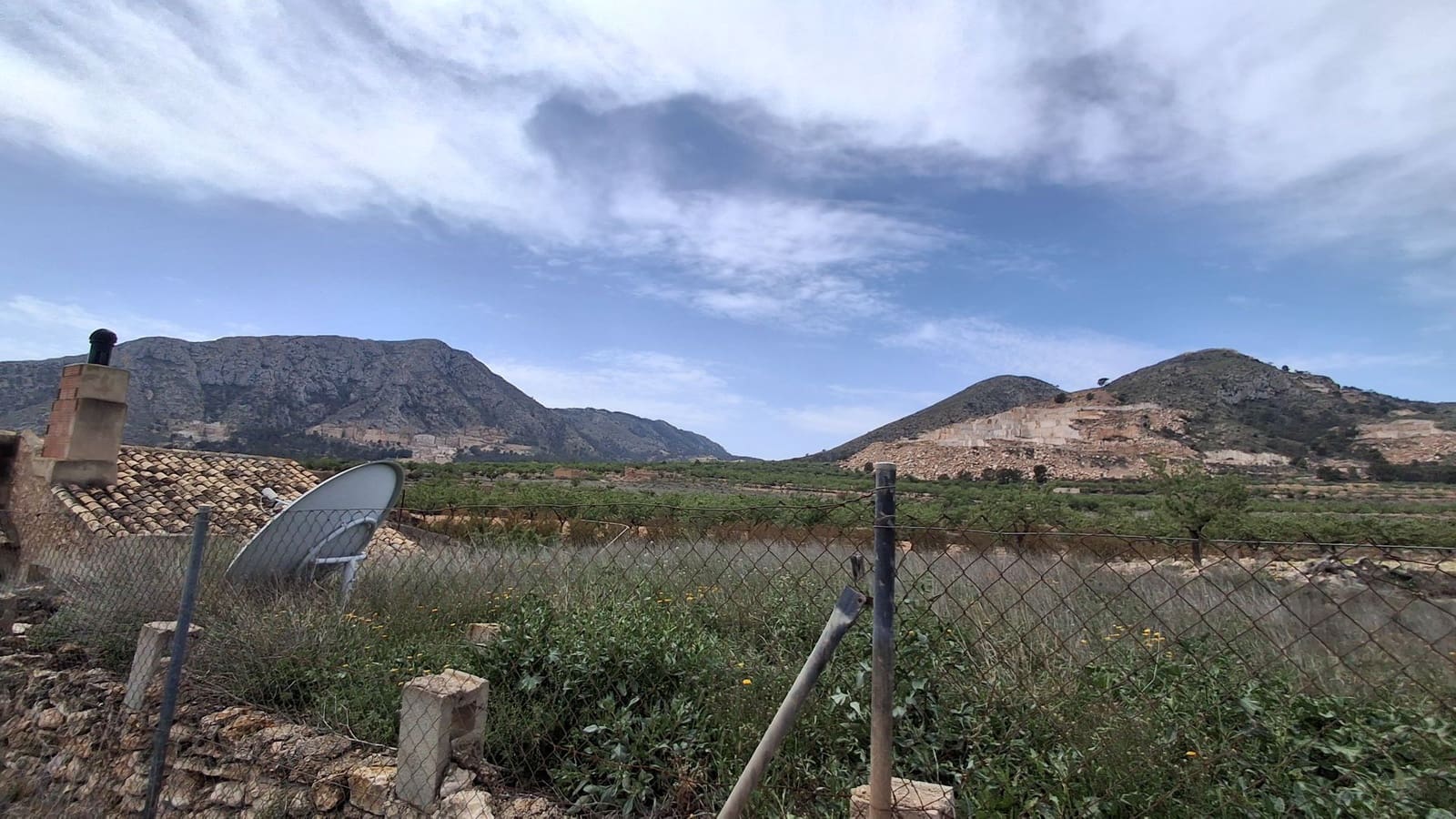 Villa til salg i El Canton - € 84.500 (Ref: 8932061)